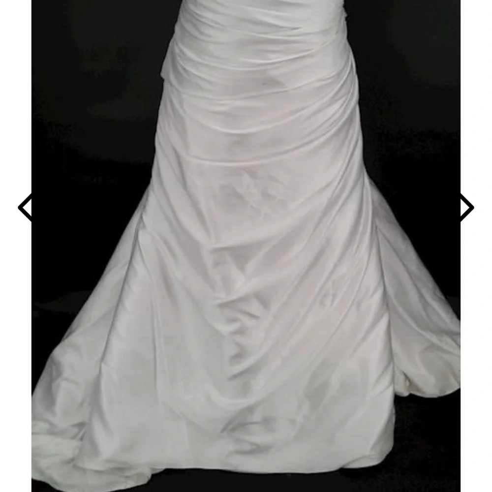 Beautiful Bonny wedding dress great for curves Size 16 Good Condition strapless - Picture 3 of 16